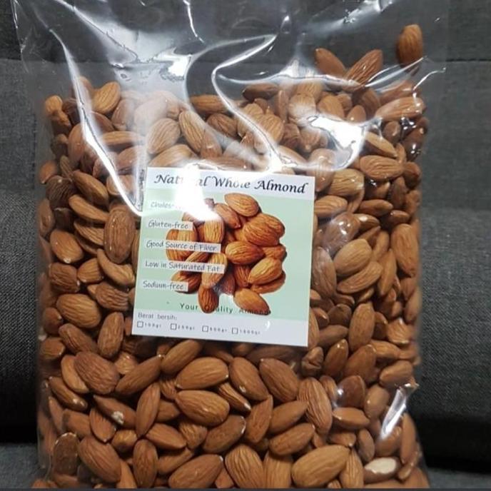 NEW KACANG ALMOND MENTAH UTUH ORGANIK 1 KG/RAW WHOLE ALMOND MURAH ORI