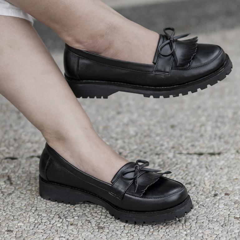 LIMITED Sepatu Docmart Wanita (BIG SIZE 40-41-42-43-44-45) Loafer Black Klasik Sepatu Cewe Ukuran Be