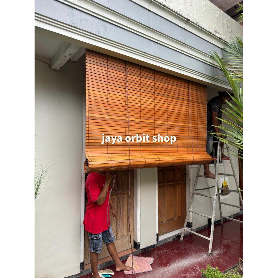 Tirai kayu L 2,5m x T 3m / tirai kayu outdoor / krey kayu gulung / krei kayu bengkirai / krey kayu o