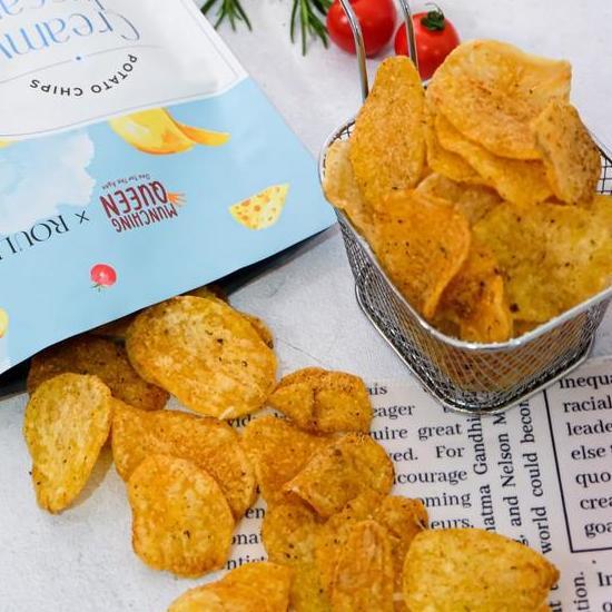 Creamy Tuscan Salmon Potato Chips Munching Queen 90Gr