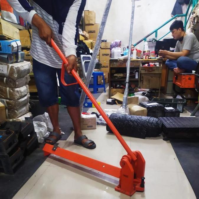 VEDORANAVA ALAT POTONG BESI SIKU LUBANG / GUNTING BESI RAK SIKU BOLONG MANUAL