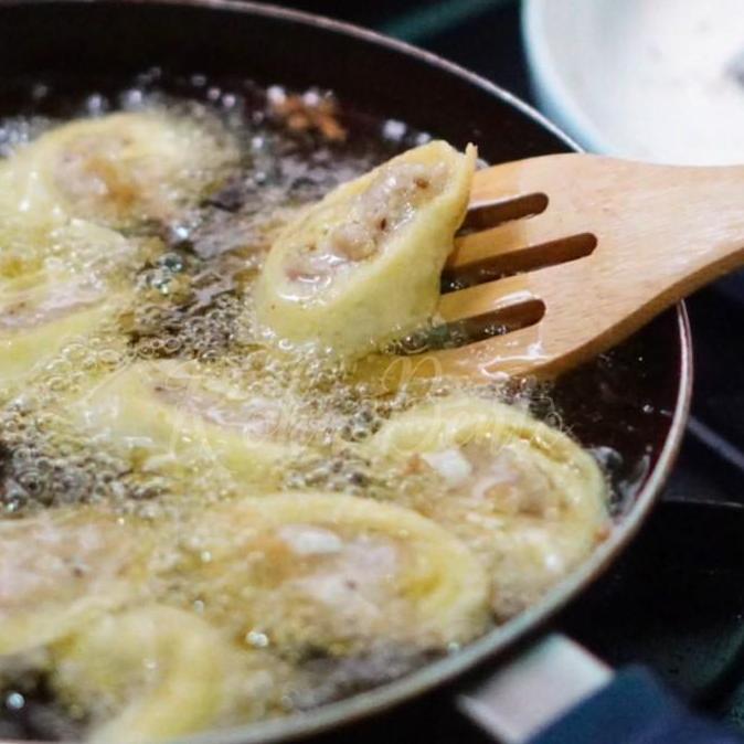 HALF PACK - Eggroll Roku Bento BSD isi 3 Roll