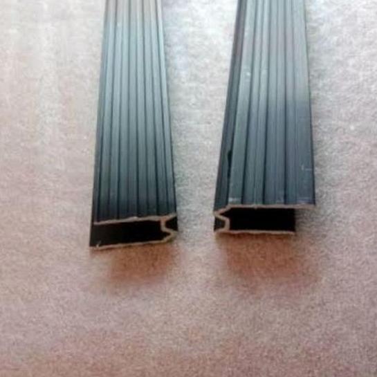 [MODEL U - Hitam] LIST LIS ALUMINIUM MODEL U / M 150 CM HARDCASE
