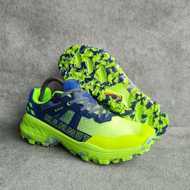 Sepatu Outdoor Mammut Sertig Ii Low Highlime/Dark Ice