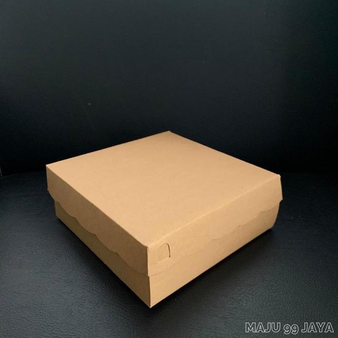 (100 PCS) Dus Kue / Kotak Makan Nasi R8 18cm x 18cm x 7cm Kraft Cokelat (Ketebalan 330gram) Finishin