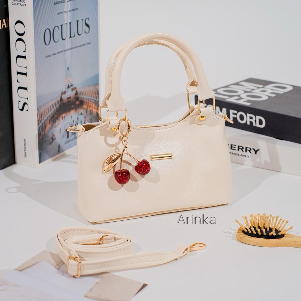 Supplier Tas Arinka Tas Wanita Keyna Free Gantungan Chery Mewah Selempang Jinjing Tas