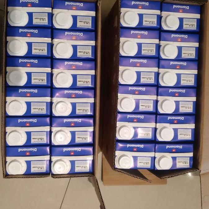 Maxmilt- /// Susu Fresh Milk Uht Diamond Full Cream 1 Liter