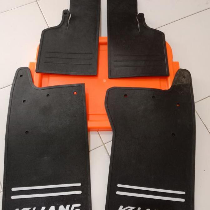 kepet roda karet lumpur mudguard kijang super grand Rover jantan set