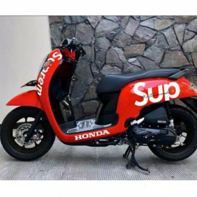 body halus belakang samping kiri kanan scoopy fi new 2018