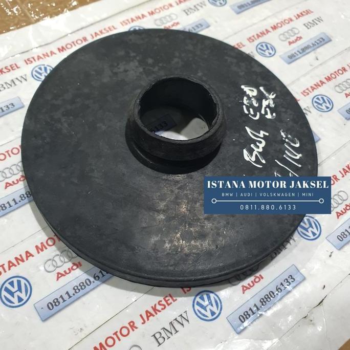 Karet Tatakan Per Belakang Bawah Bmw E30 E36