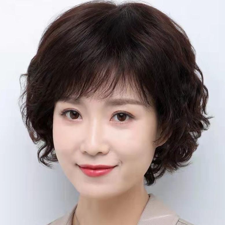 LvyStyle-Rambut Palsu Keriting Pendek Wig Wanita Full Kepala Wig Ibu Tua Medium Rambut Pendek Wanita
