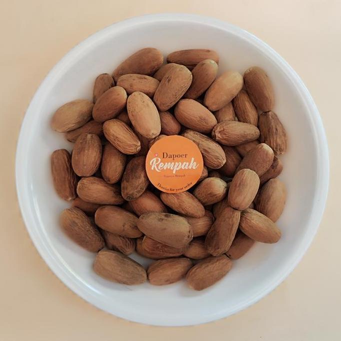 Biji Pala Panjang/ Pala Lonjong 1 Kg