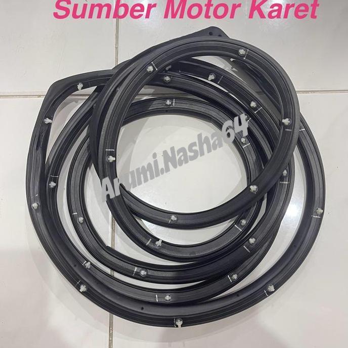 KARET LIST BODY MOBIL KARET PINTU TENGAH KIRI KIJANG SUPER KF 40 PENGGANTI ORIGINAL