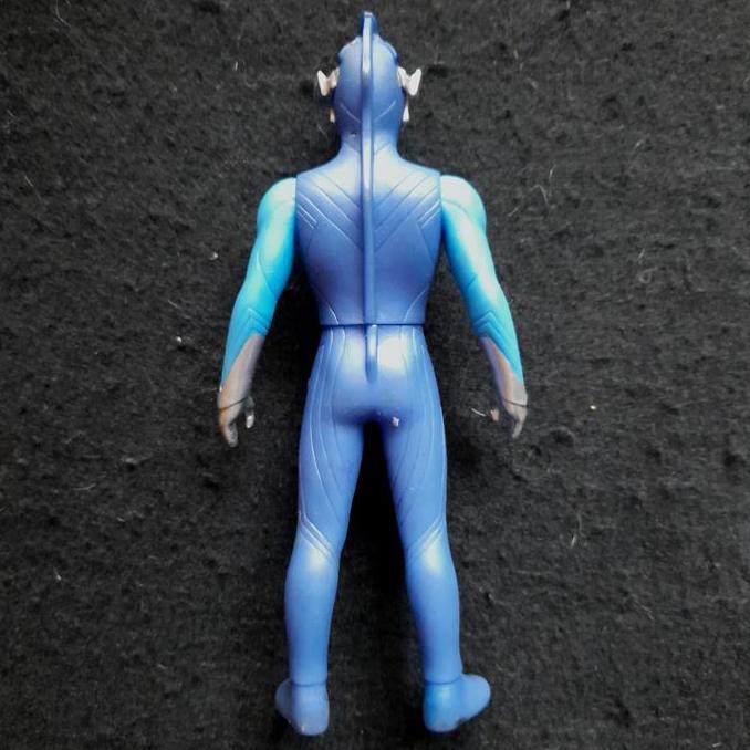 Bandai 14 Cm Ultra Hero Series Ultraman Geed Acro Smasher