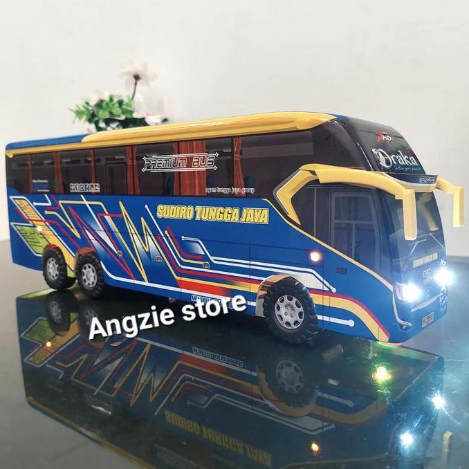 Miniatur bus bis Sudiro Tungga Jaya STJ Draka