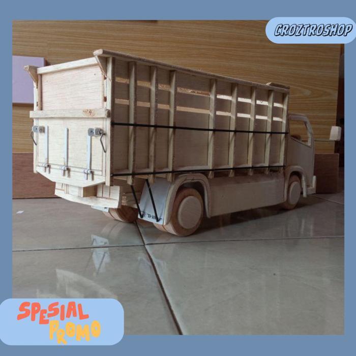 Canter | Miniatur Truk Oleng Model Canter Mentahan