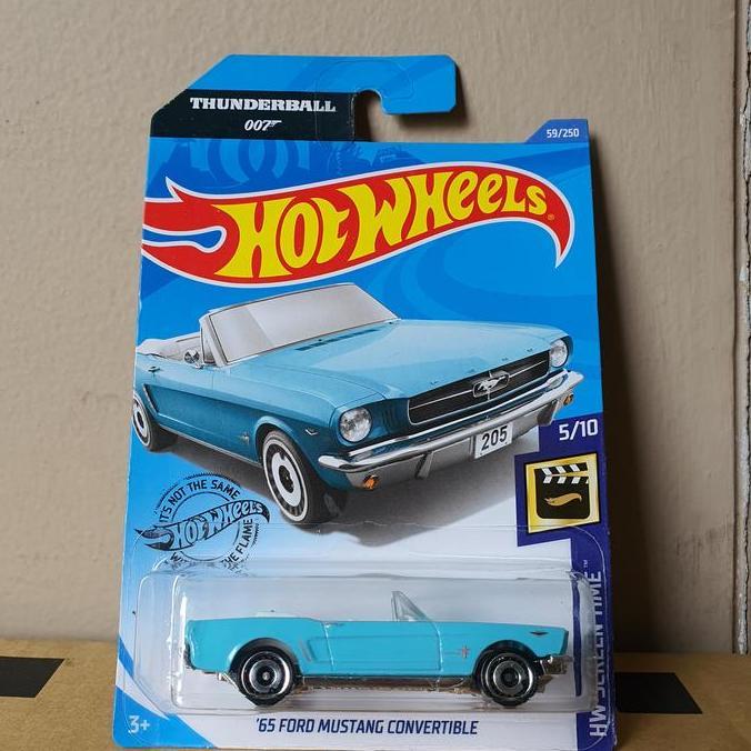 ORIGINAL Hotwheels 65 Ford Mustang Convertible Thunderball 007 blue