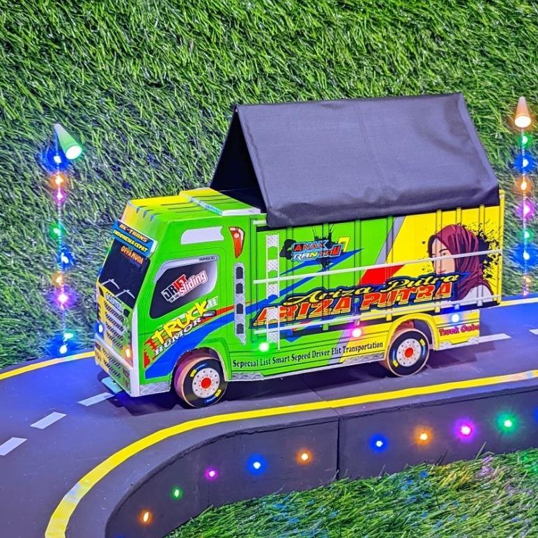 Truk Oleng Miniatur Kayu Asli Full Variasi New Tawakal 5 Putih Lampu Kelap Kelip Terpal Roda Kayu Ma