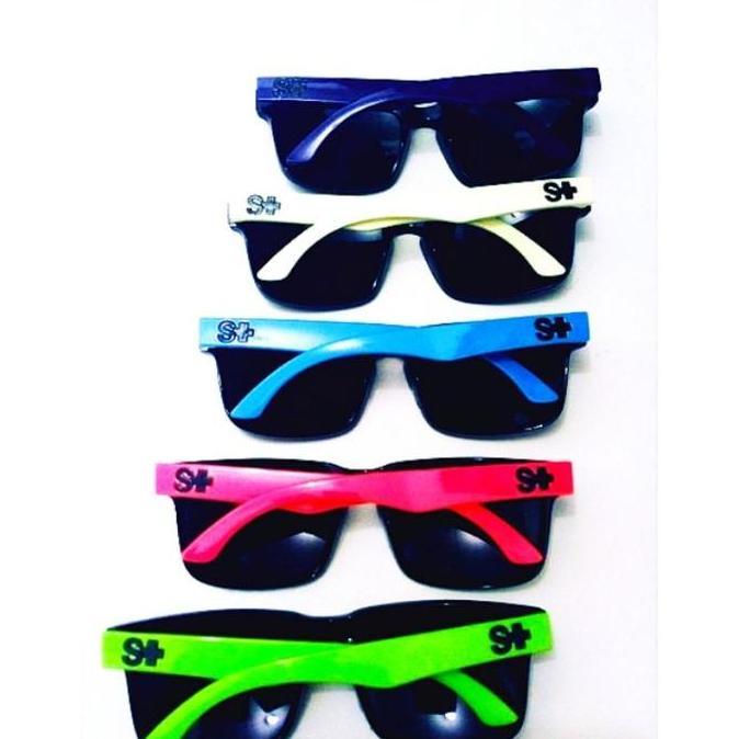 Rotazione- Kacamata Hitam Pria Wanita Kekinian S+ Gagang Variasi Warna S+ Gaya Terbaru Fashion Akses