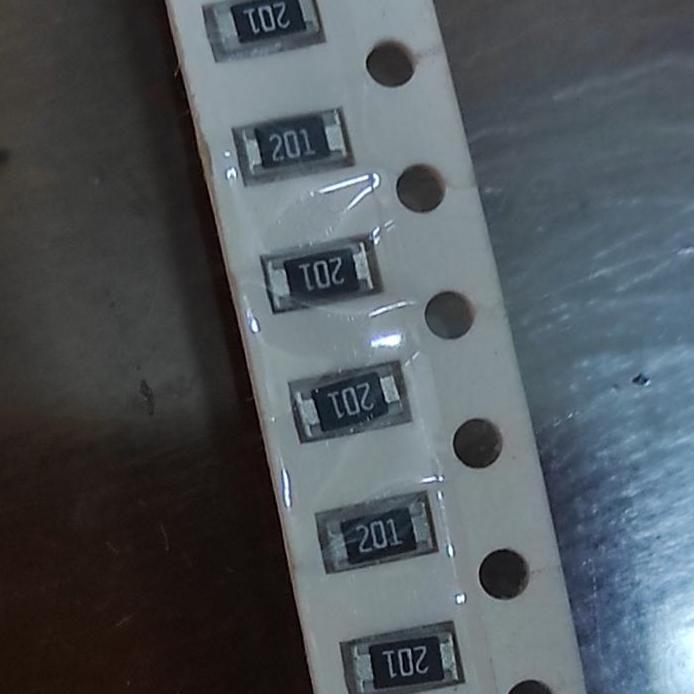 Resistor smd 2000 =200 ohm 1206=0,25watt