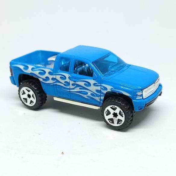 hot wheels chevy silverado loose diecast custom ban 16 (s)