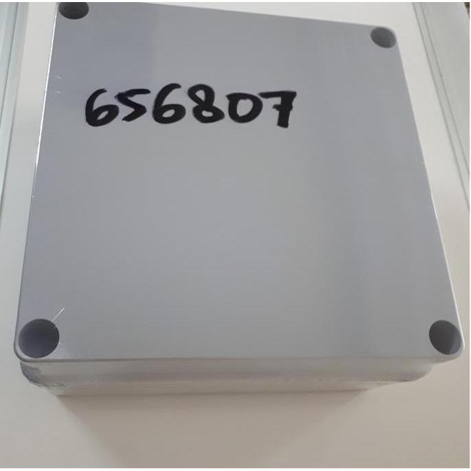 Ready JUNCTION BOX LEGRAND 656807 BOX LISTRIK 215 x 215 x 110 BOX OUTDOOR