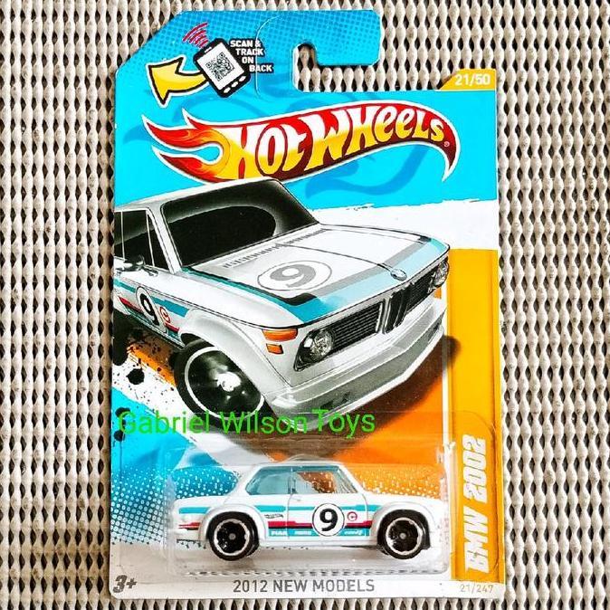 Hot Wheels BMW 2002 - White First Edition