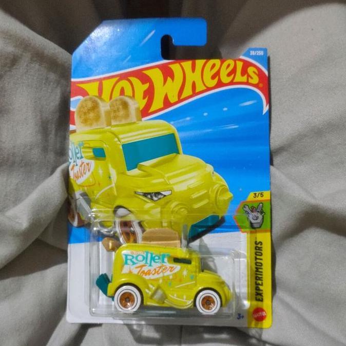 hot wheels roller toaster kuning
