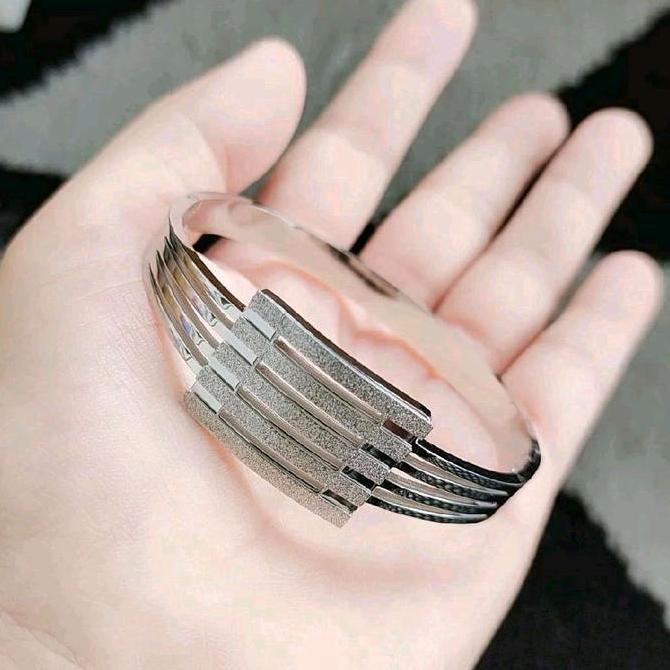 Sparkling- Gelang Garis Titanium Lebar