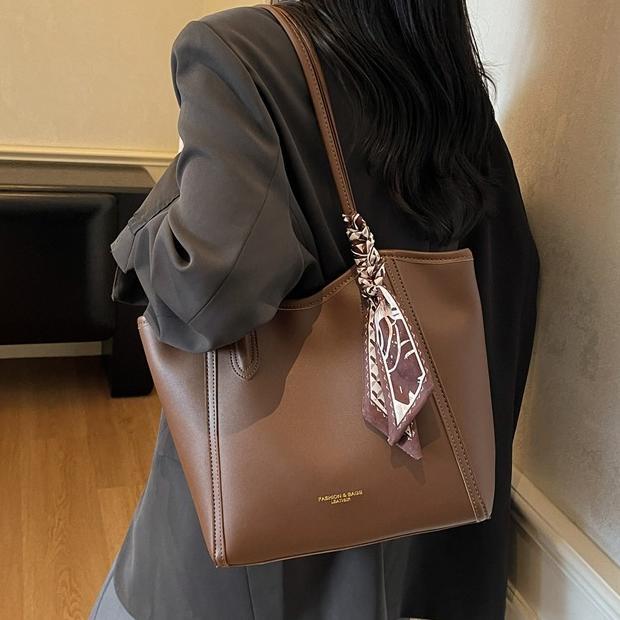 Zyha Tas Tote Kulit Asli Wanita / Tas Sandang Kulit Besar