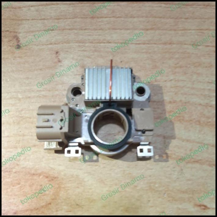 HOT DEAL IC REGULATOR ALTERNATOR DATSUN GO 
