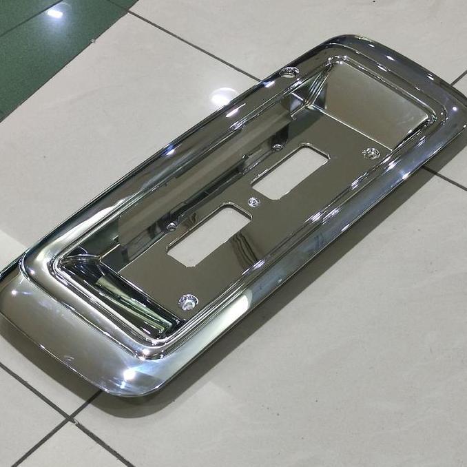 Promo Ornament lis bagasi plat nomor mobil Toyota kijang kapsul chrome Diskon