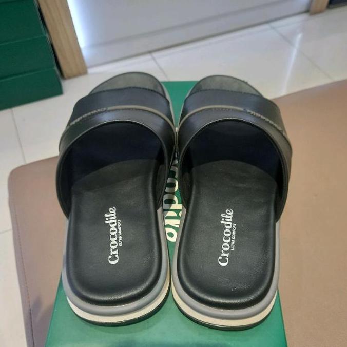 Sandal Pria Crocodile Ori Bahan kulit  Anti Slip On Model Slop 9900-1 Warna Hitam