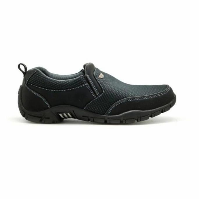 Sepatu Slip ON Casual Weidenmann Walker Hitam