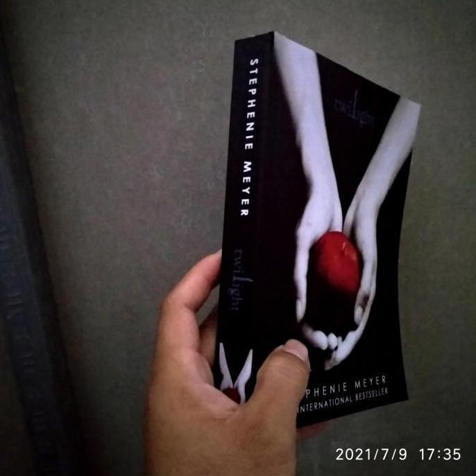 buku twilight stephenie meyer
