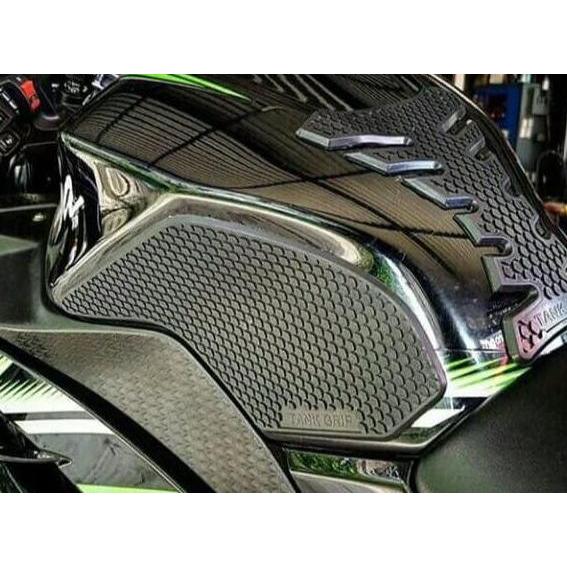 Tankgrip Kanan Kiri WR3 Ninja 250 FI Or Z250 FI TechSpech Rep