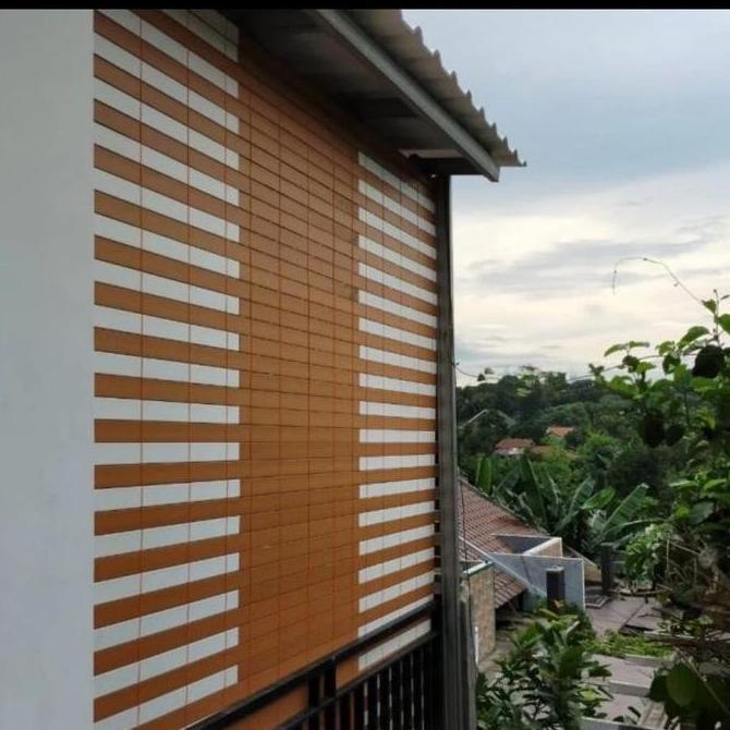 Krey tirai gulung outdoor penahan tampias hujan dan panas bahan PVC pasi ori