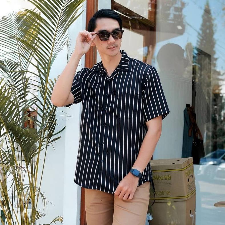 PREMIUM KEMEJA SALUR PRIA KEMEJA SALUR PRIA STRIPE KEMEJA SALUR LENGAN PENDEK KEMEJA GARIS GARIS PRI