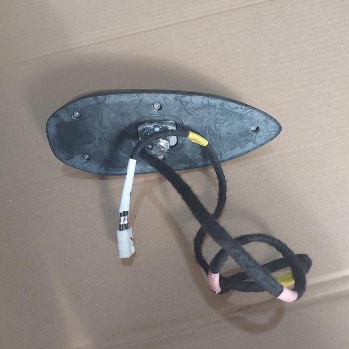 Antena Sirip Hiu Antena Radio Toyota Yaris Vios 2012 2019 Orinal
