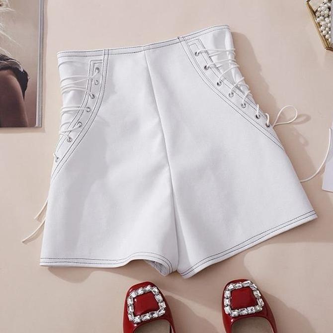 Riseleather.id Celana Kulit Pendek Wanita Tali Kanan Kiri Pinggang Tinggi Kasual Hotpants Leather Re