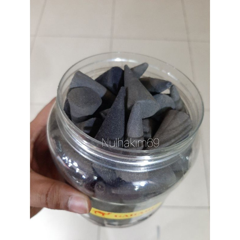 Dupa Kerucut Gaharu Hitam Kalimantn