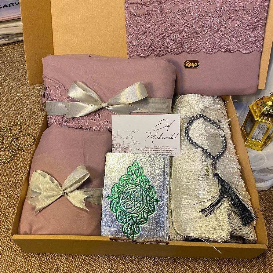 hot sale paket lengkap b / hampers mukena sajadah tasbih quran seserahan 1 set gift box hadiah kado 