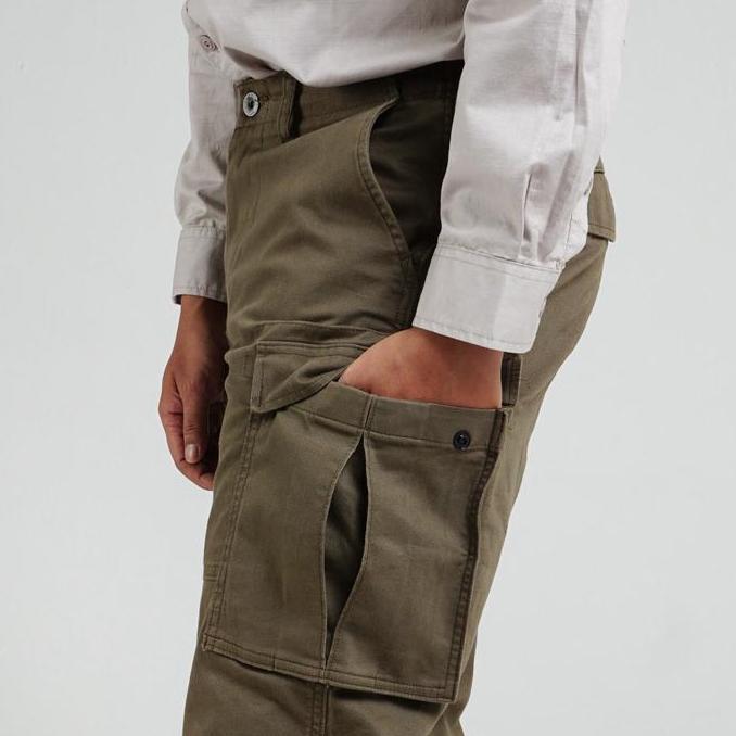 M.Gee Celana Kerja Cargo Panjang Pria GREG C019 Dark Olive