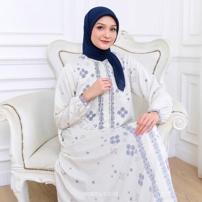 Nobby Elmara Dress Gamis Muslim Lengan Panjang Wanita A Dengan Monogram Nobby Bahan Satin Silk