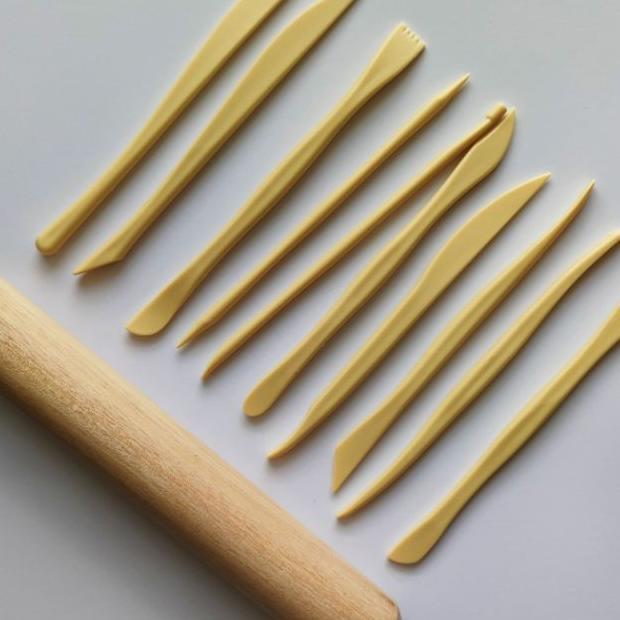 Clay Tool Set / Rolling Pin Kayu 20Cm & Alat Plastik 10Pcs
