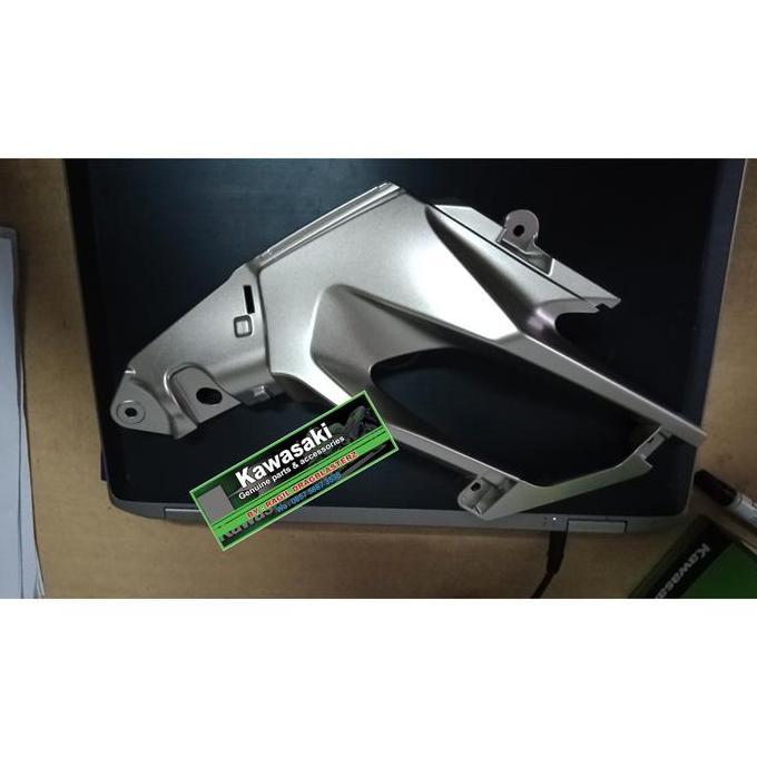 fairing sirip Cover sirip new ninja 250 fi 2018 silver kanan orinal