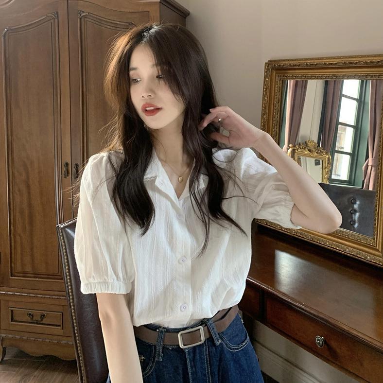 Premium Blouse Wanita Korea Vintage Elegan Kemeja Katun Putih Lengan Pendek Kerah Boneka Renda Blus