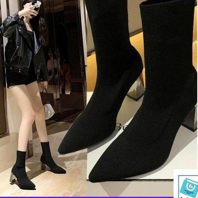 Sepatu Bot Wanita Korea Warna Hitam Fashion Ern 235
