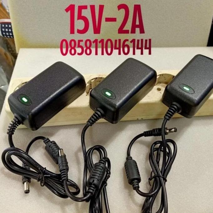 Adaptor 15v 2A / 15 Volt 2 Ampere / adaptor 15v 2a