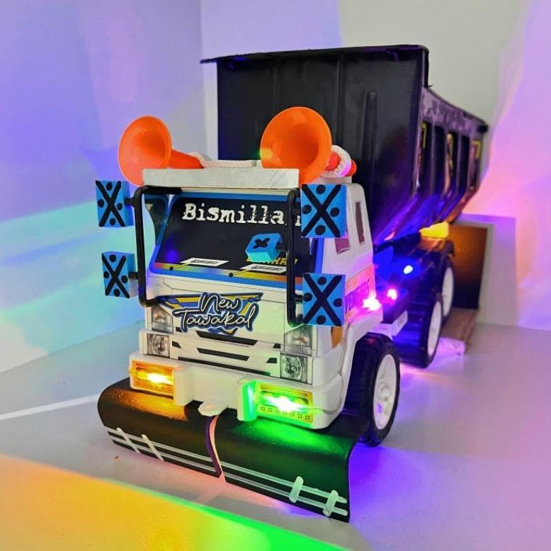 promo mainan mobil truk oleng modifikasi dump truck pasir plastik keren miniatur tronton anak laki-l